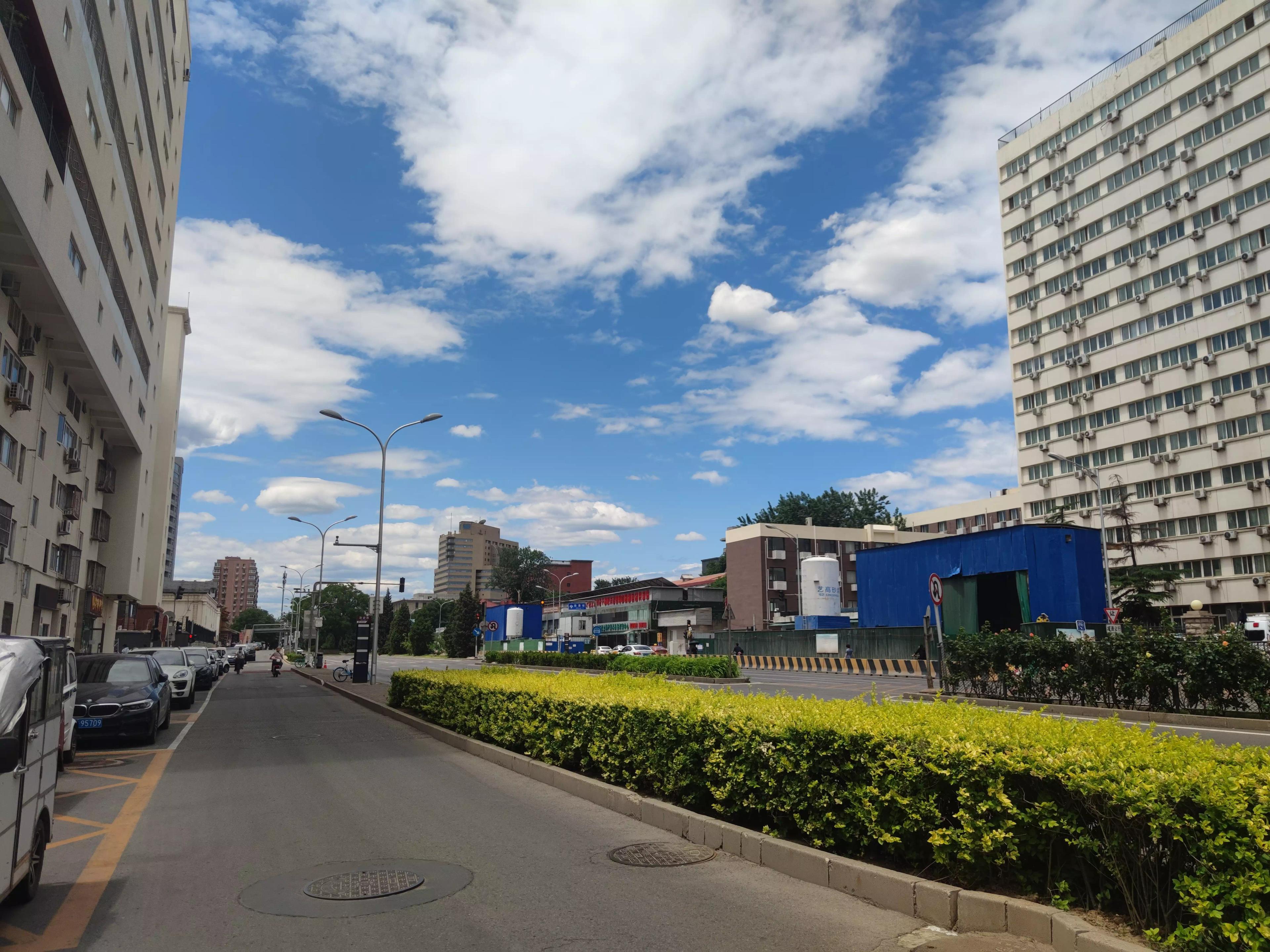 Blue sky and white clouds